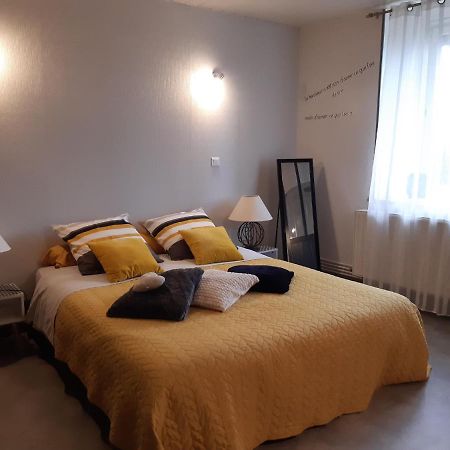 Ferme Des Champs Hotel Vrécourt Kültér fotó